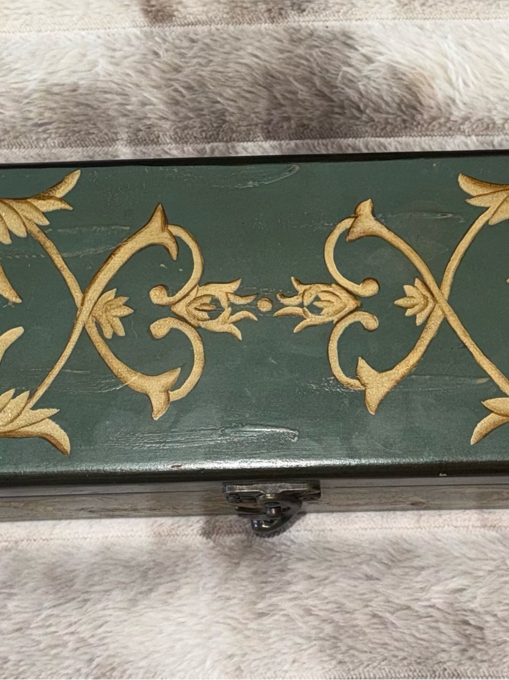 Hand-Painted Green and Gold Decorative Jewelry Box - Unbranded